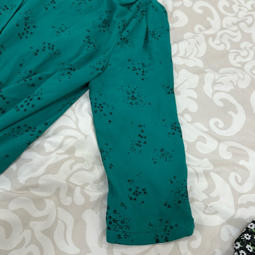 Top XL - Picture 3 of 10